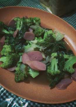 Tumis brokoli sosis sawi hijau