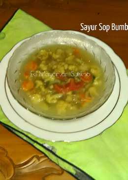 Sayur Sop Bumbu Praktis (Sayur Sop Kol Wortel)