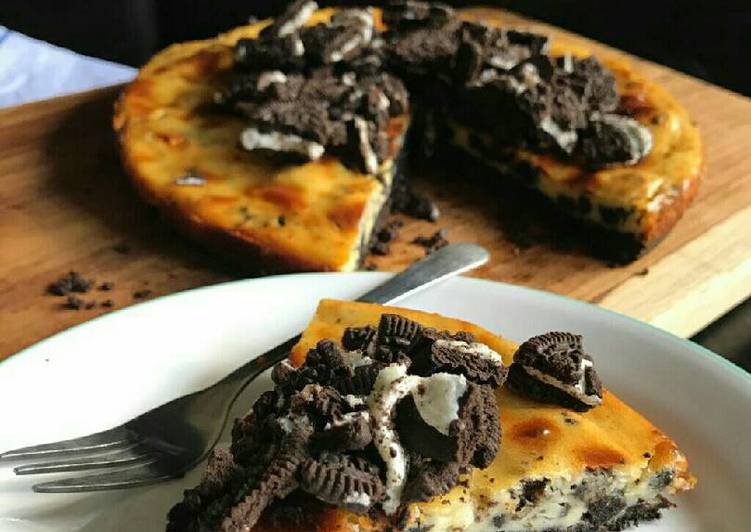 resep makanan Baked Oreo Cheese Cake Pie