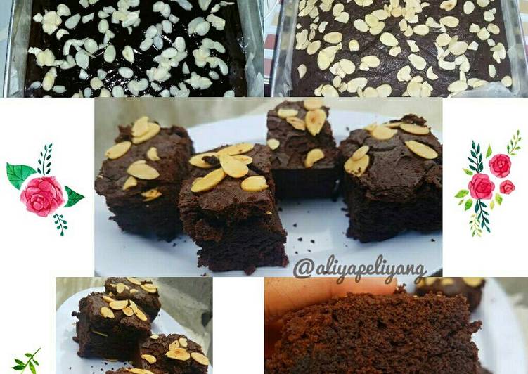 Resep BROWNIES COKLAT panggang klasik no mixer