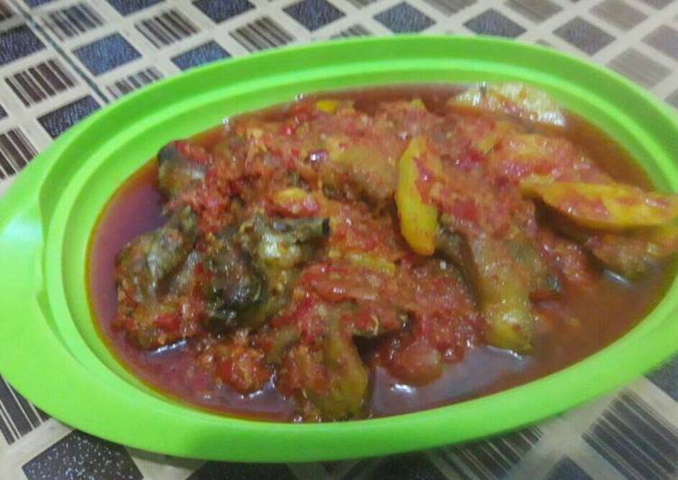 gambar untuk resep Ayam Kentang Balado