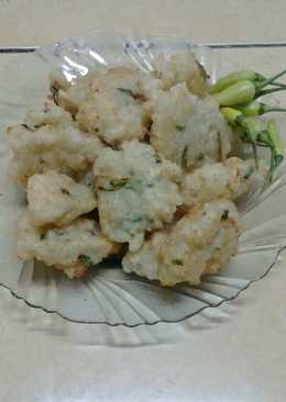 Cireng nasi (aci goreng + nasi)