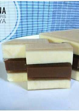 Pudding Lapis Surabaya