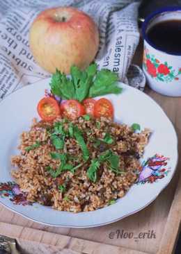 Nasi goreng rendang kerang