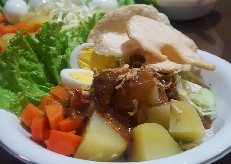 resep makanan Gado-gado Sayuran dan Telur