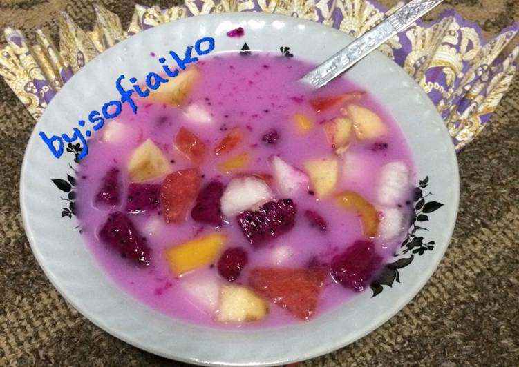 Resep Es campur merah fanta Oleh sofiaiko