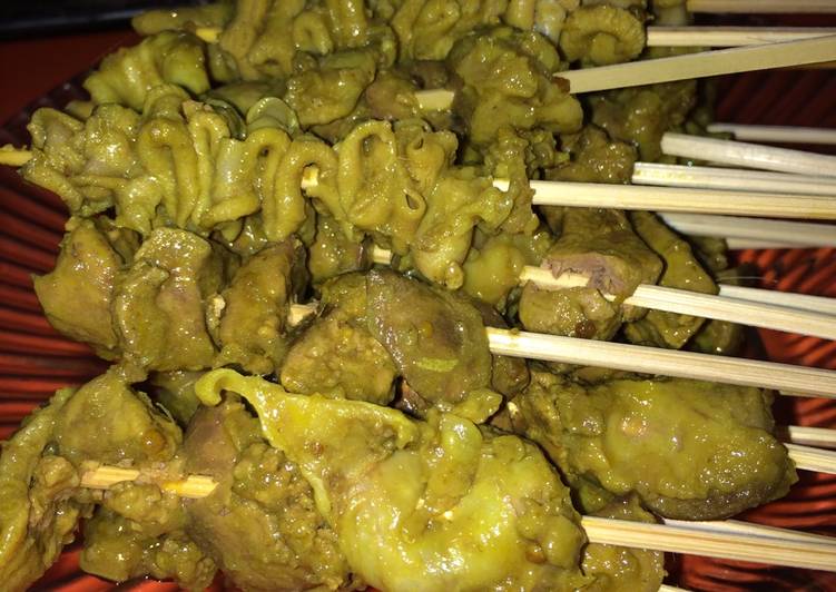 gambar untuk cara membuat Sate usus dan ati ampela goreng