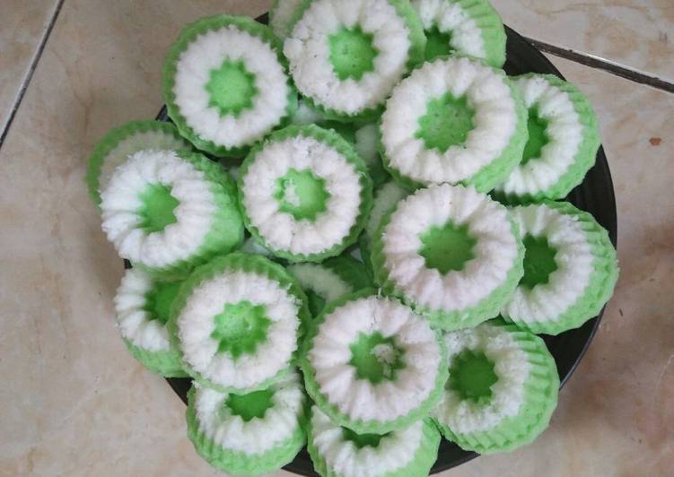 Putu ayu lembut menul