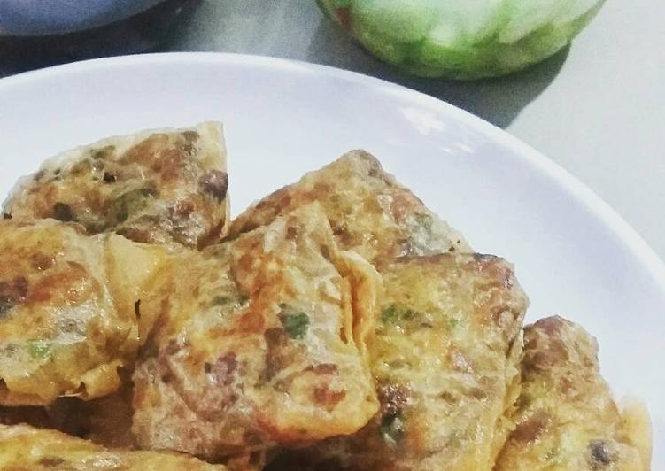 resep lengkap untuk Martabak Telur homemade (anti gagal)