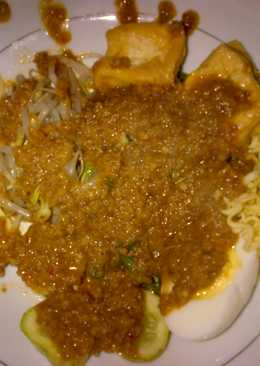 gado-gado maknyuzzzz