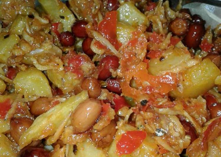 resep masakan Balado campur (teri,kentang,kacang)