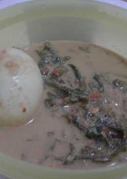 Gulai pakis telor bulat