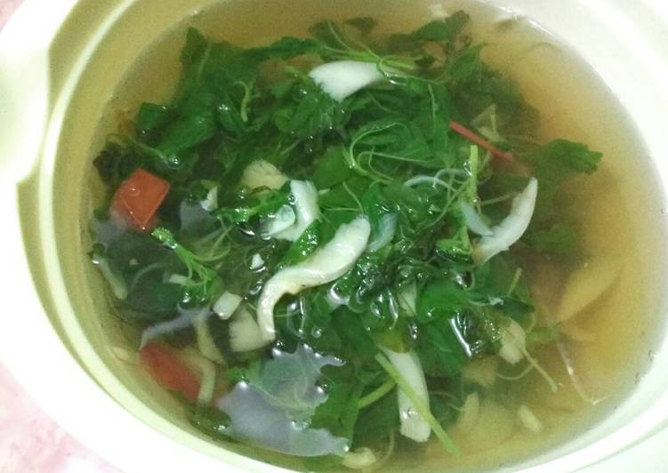 Resep Bening bayam jamur tiram - Vorina Sutanti