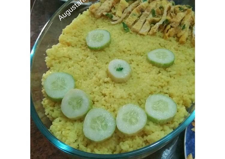 Nasi Kuning Rice Cooker