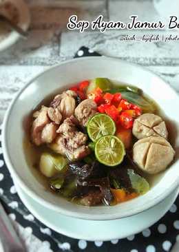 Sop Ayam Jamur Bakso