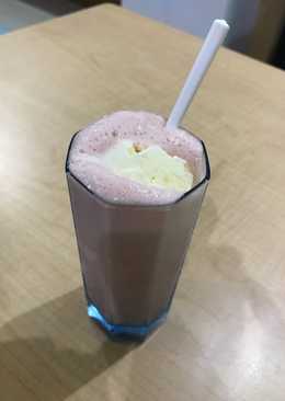 Strawberry smoothies