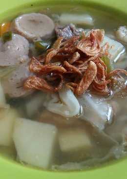 Sop Tetelan dan Bakso
