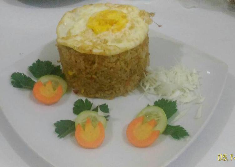 gambar untuk resep makanan Nasi goreng magelangan #menusarapansimple / dinner