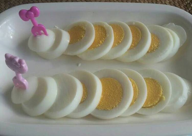 gambar untuk resep Telur rebus 5 menit.