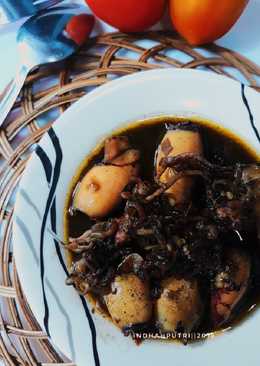 Cumi masak hitam