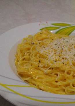 Spaghetti carbonara 1 wadah dan hny 15menit