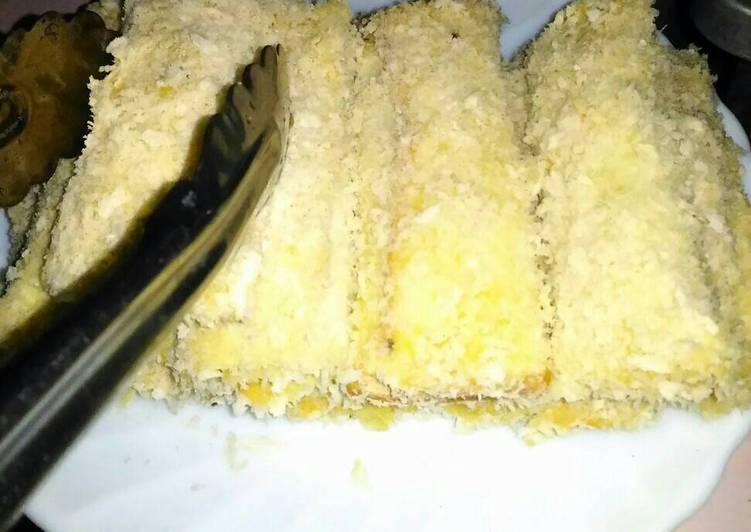 resep lengkap untuk Pisang meses roti tawar keriuk.