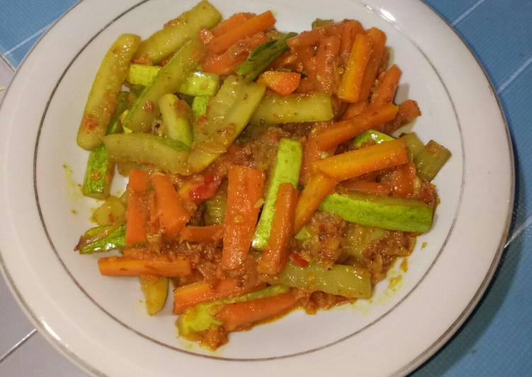 Resep Acar kuning timun wortel By cindyrimalasanti