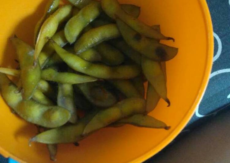 bahan dan cara membuat Rebus kacang edamame