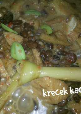 Krecek kacang tolo