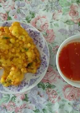 Perkedel jagung sambal asam manis