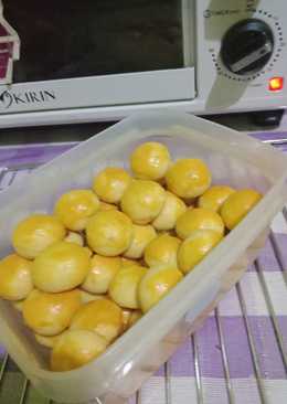 Nastar pecah di mulut