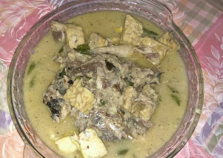  Resep  Mangut ikan  asap cakalang tahu  tempe  Dari P3 al 