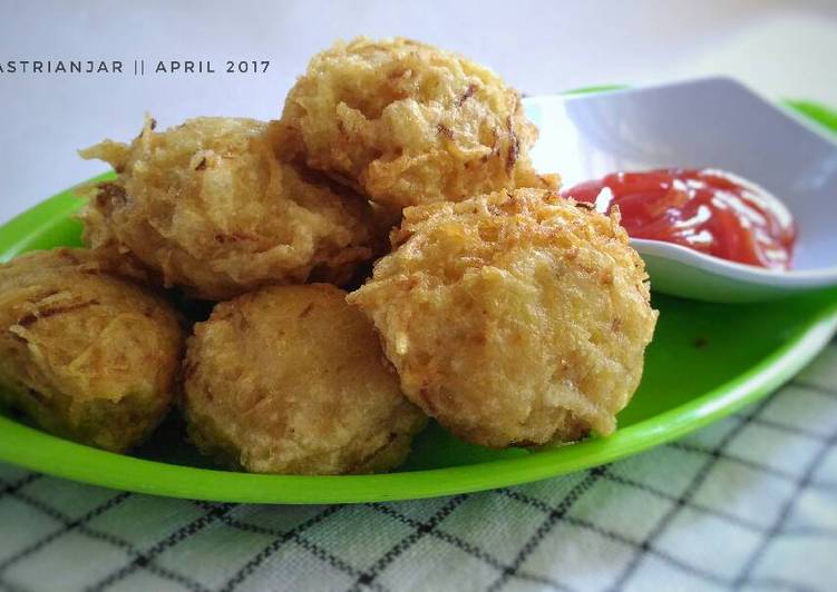 resep lengkap untuk Bola Udang Kentang Crispy