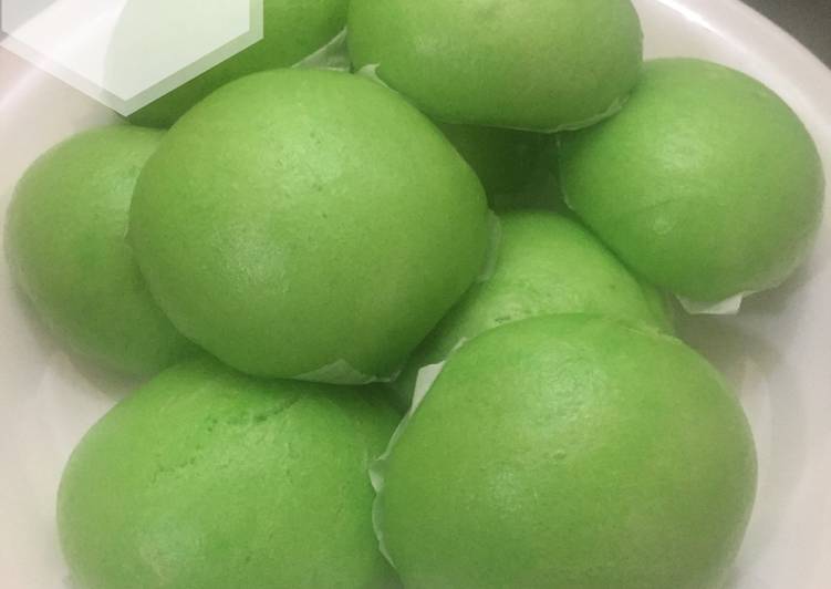 gambar untuk resep makanan Bakpao Pandan Isi Coklat