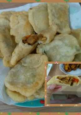 Cireng isi oncom