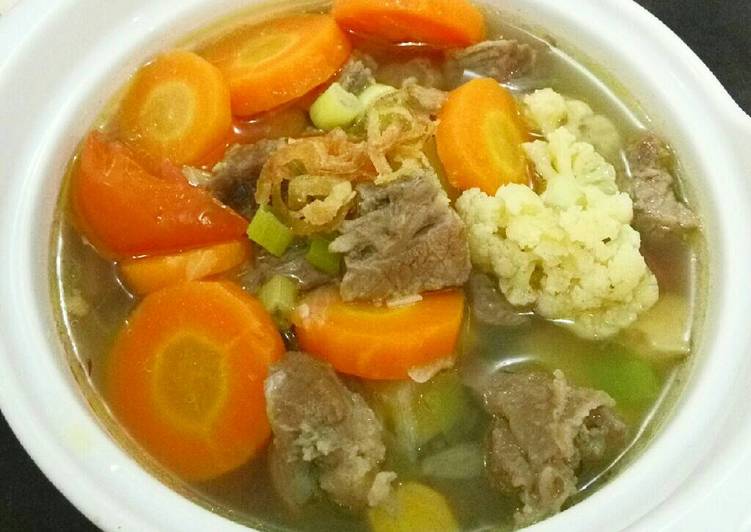 resep lengkap untuk Sup Daging Sapi Sehat Berempah