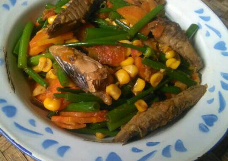 resep masakan Tumis Ikan Tuna Bunga Bawang