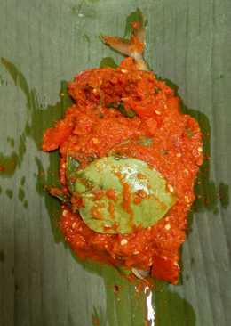 Pepes Ikan Kembung bumbu pedas