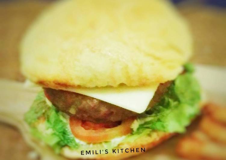 Resep Beef Patty untuk Burger Kiriman dari Emili's Kitchen