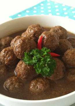 Semur Bola-Bola Daging