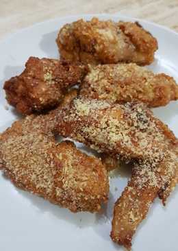 Crunchy Garlic Parmesan Chicken Wings