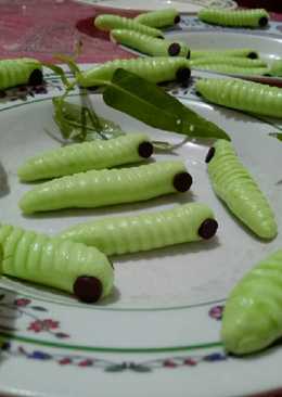 Caterpillar cookies