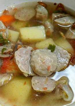 Sayur sop bakso