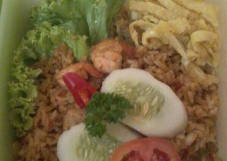 cara membuat Nasi goreng seafood