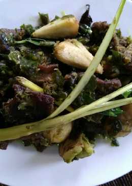 Tumis Belut Cabe Hijau ala Singaraga