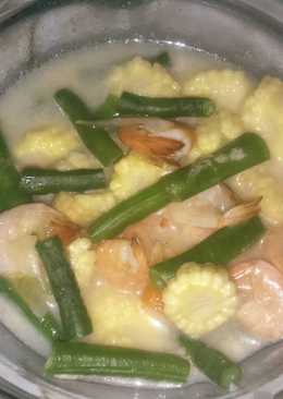 Sayur lodeh campur udang