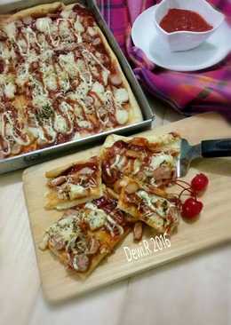 Pizza tipis dengan mozarella Kw