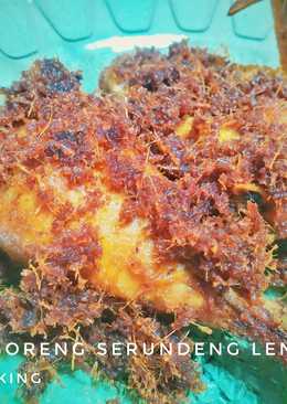 Ayam Goreng Serundeng Lengkuas