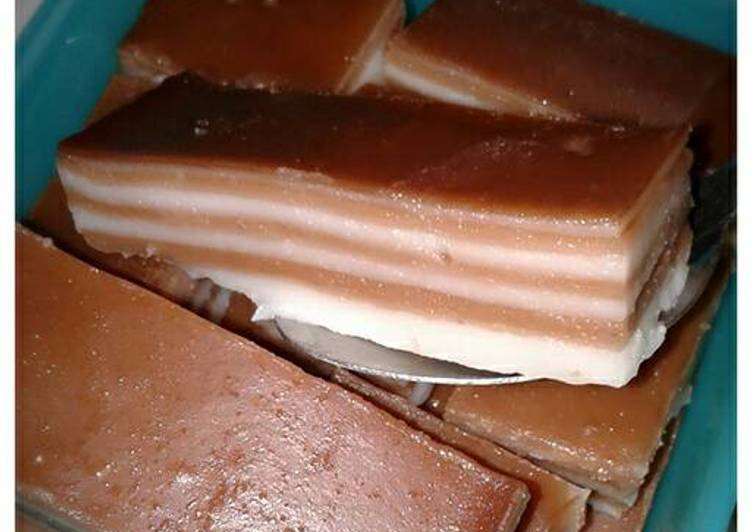 bahan dan cara membuat Kue lapis cokelat