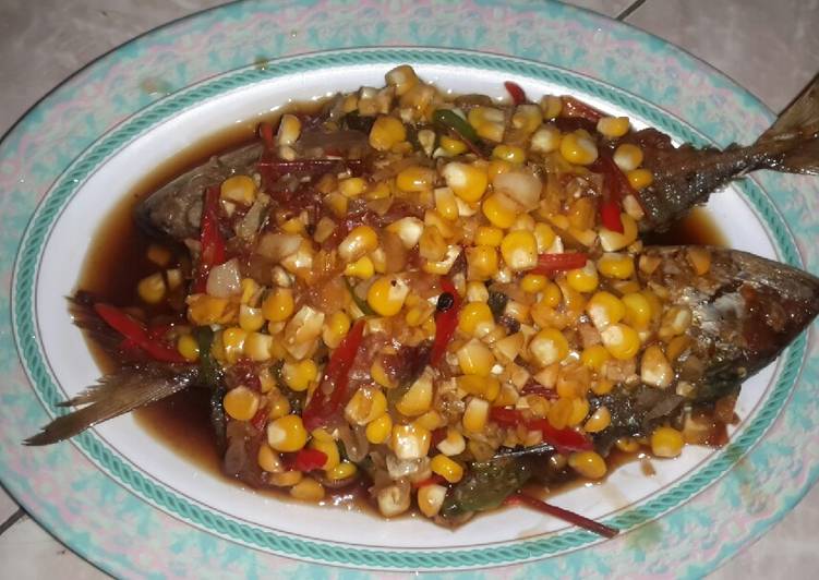 gambar untuk resep makanan Tumis ikan asin peda merah dengan jagung manis.